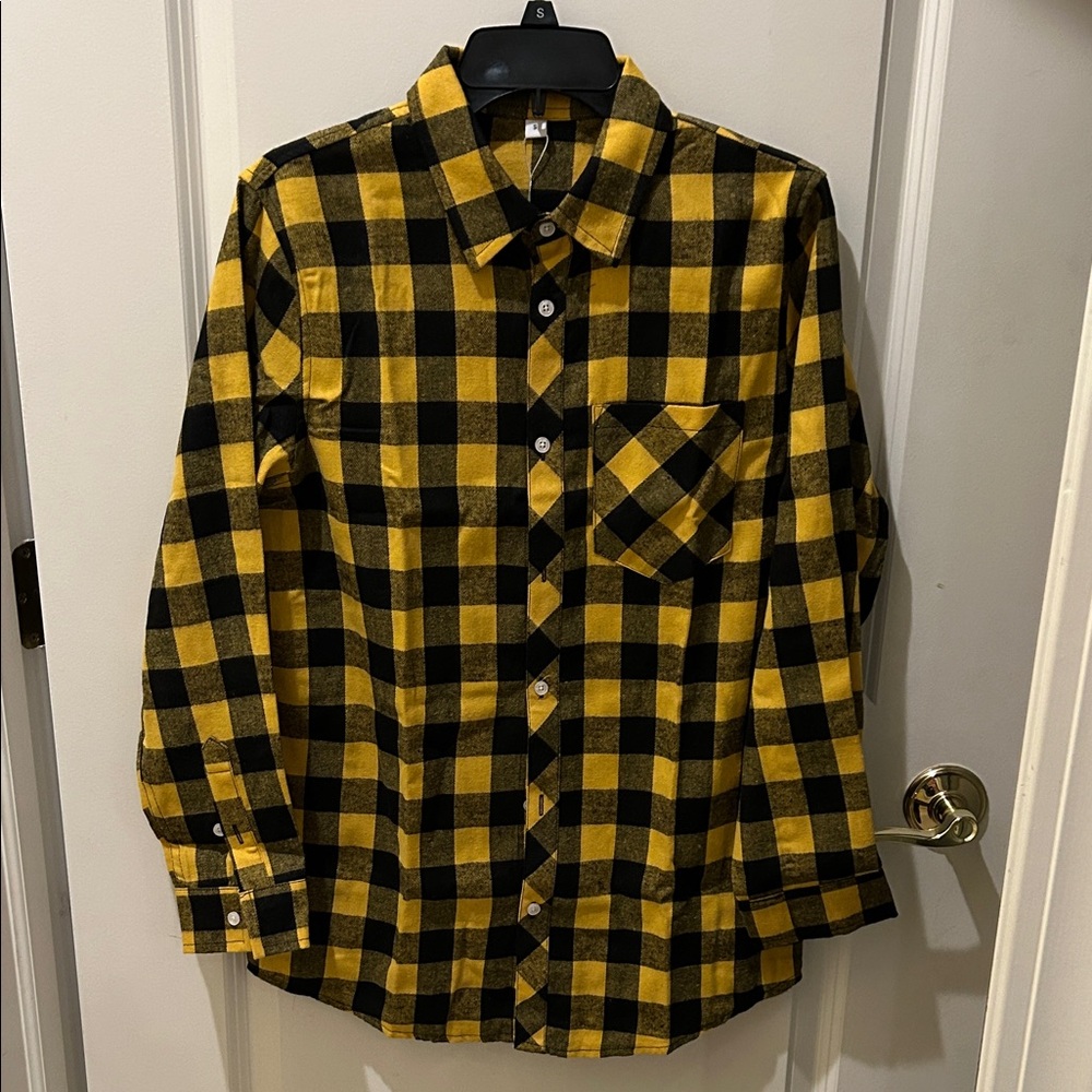 Yellow and Black Plaid Casual Button Down Shirt